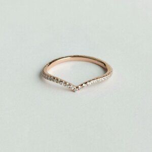 Wishbone Eternity band ring in White Sapphires in Rose Gold